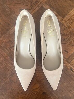 Sam Edelman Pointed Toe Pumps Heels in Light Beige Suede Size 8.5